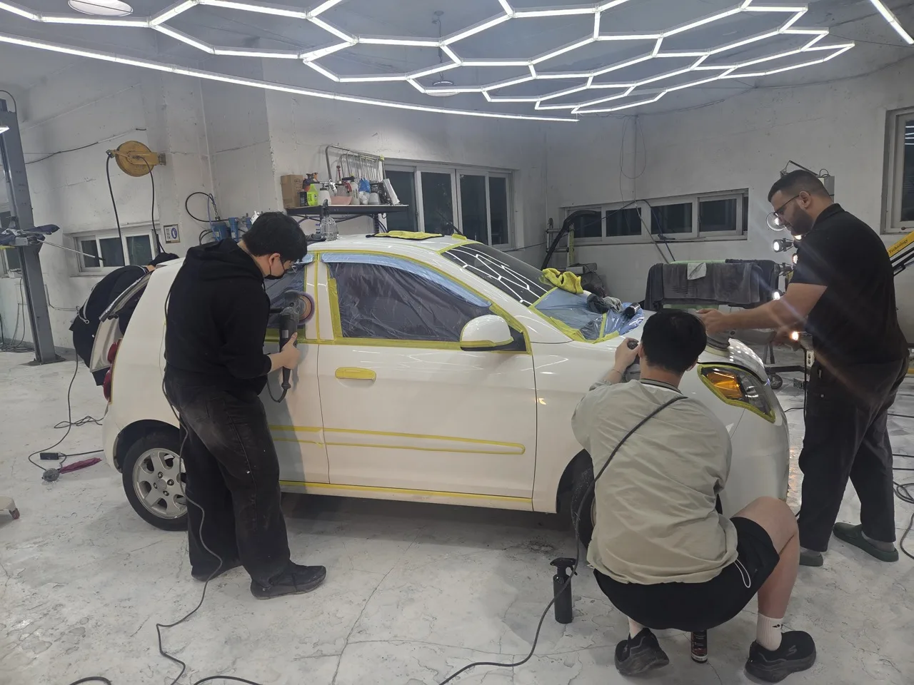 차량 측면 광택 작업 실습